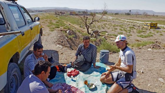 Slovenský cyklista Voltemár pokračuje cestu okolo sveta cez Turkmenistan