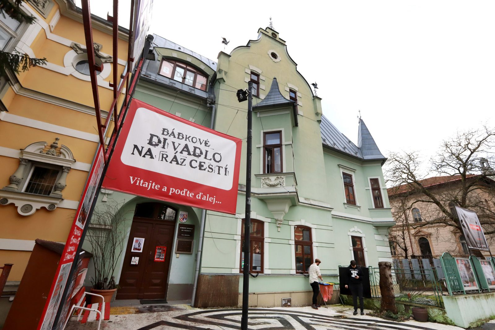 Bábkové divadlo na Rázcestí v Banskej Bystrici oslavuje 65. výročie vzniku