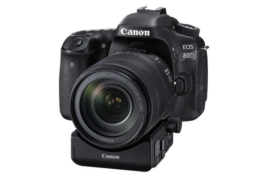Nová zrkadlovka Canon EOS 80D