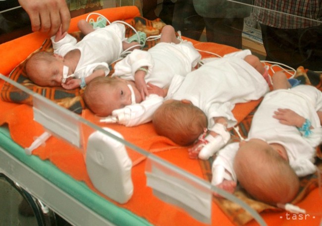 V Budapešti sa narodili 30-ročnej matke štyria zdraví chlapci