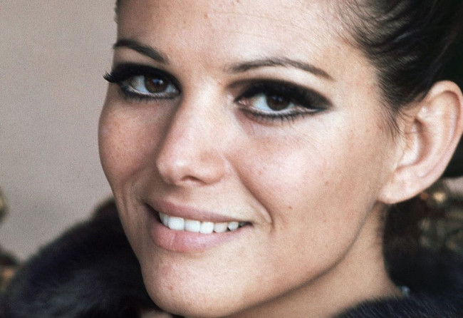 Zomrela talianska herečka Claudia Cardinale, mala 87 rokov