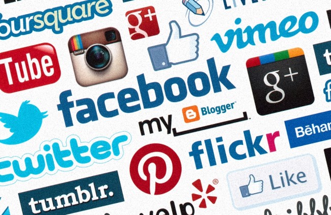 Psychológia sociálnych sietí: Skutočne internet ničí vzťahy?