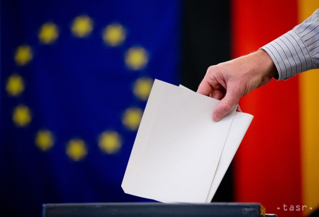 Eurovoľby 2014: Konzervatívci tesne vedú nad socialistami