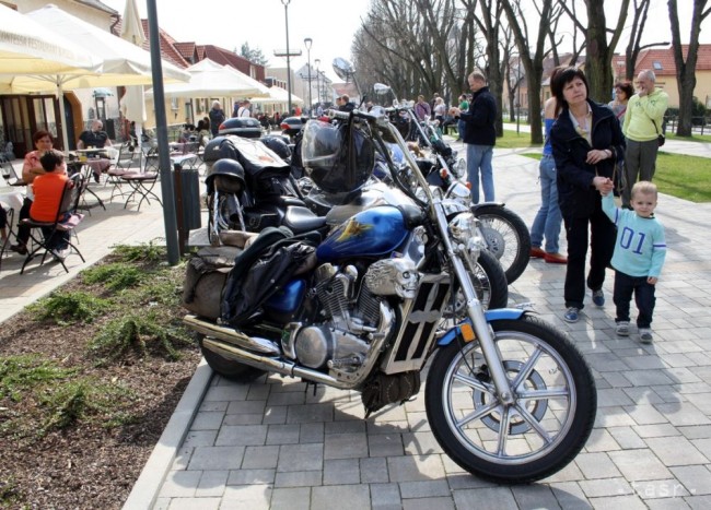 Motorkári otvoria opäť svoju sezónu 2014 v Handlovej