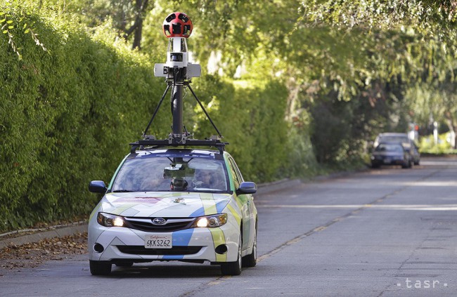 Auto Google Street View