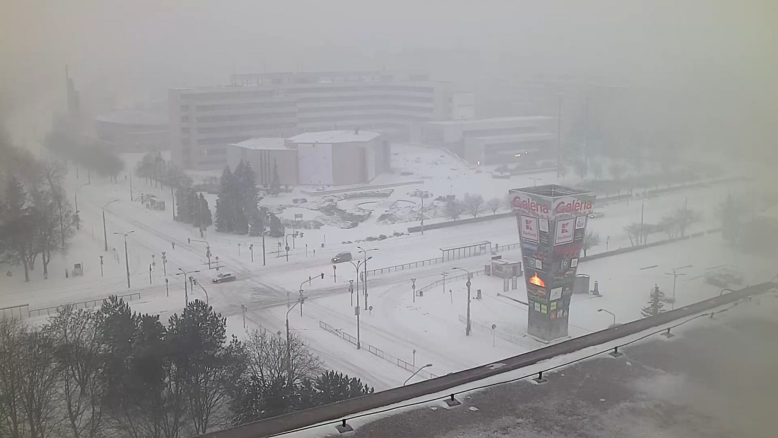 SHMÚ: Na východe Slovenska nasnežilo miestami až 30 centimetrov snehu