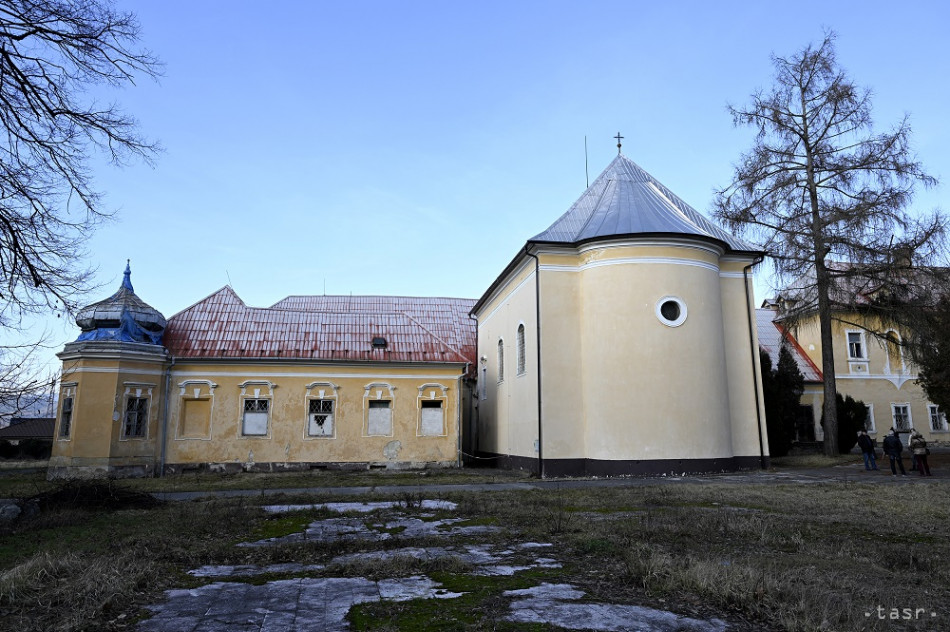 Západná časť kaštieľa v Ladcoch sa má zmeniť na kreatívne centrum