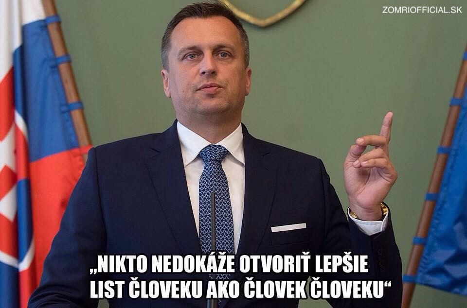 Andrej Danko baví opäť internet, tento krát ako poštár