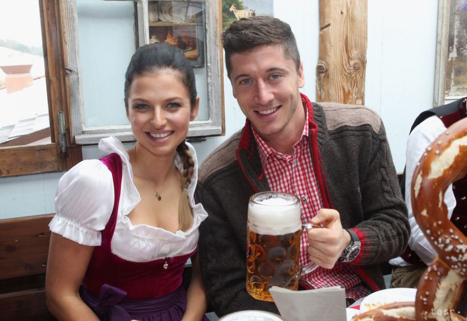 Futbalisti Bayernu Mníchov na Oktoberfeste