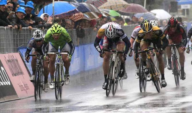 Peter Sagan vyhral etapu, v špurte zdolal Cavendisha