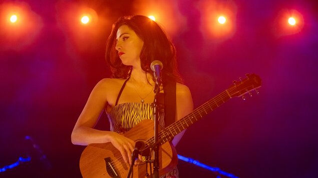 Životopisná dráma Back to Black je poctou talentu Amy Winehouse