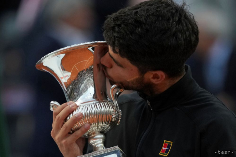 Alcaraz ovládol turnaj Masters 1000, zastavil víťaznú sériu Sinnera