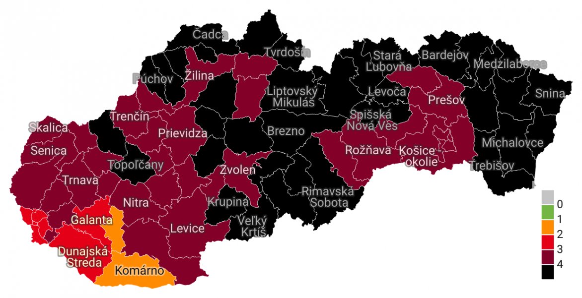 Covid automat: Od pondelka 8. novembra už bude 36 okresov v najprísnejšej čiernej farbe covid automatu.