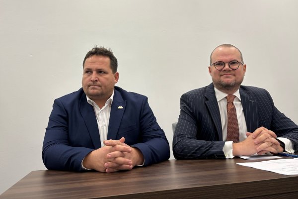 Vyšetrovateľ Pavol Ďurka sa bude môcť vrátiť do práce. Matúš Šutaj Eštok podľa súdu porušil zákon