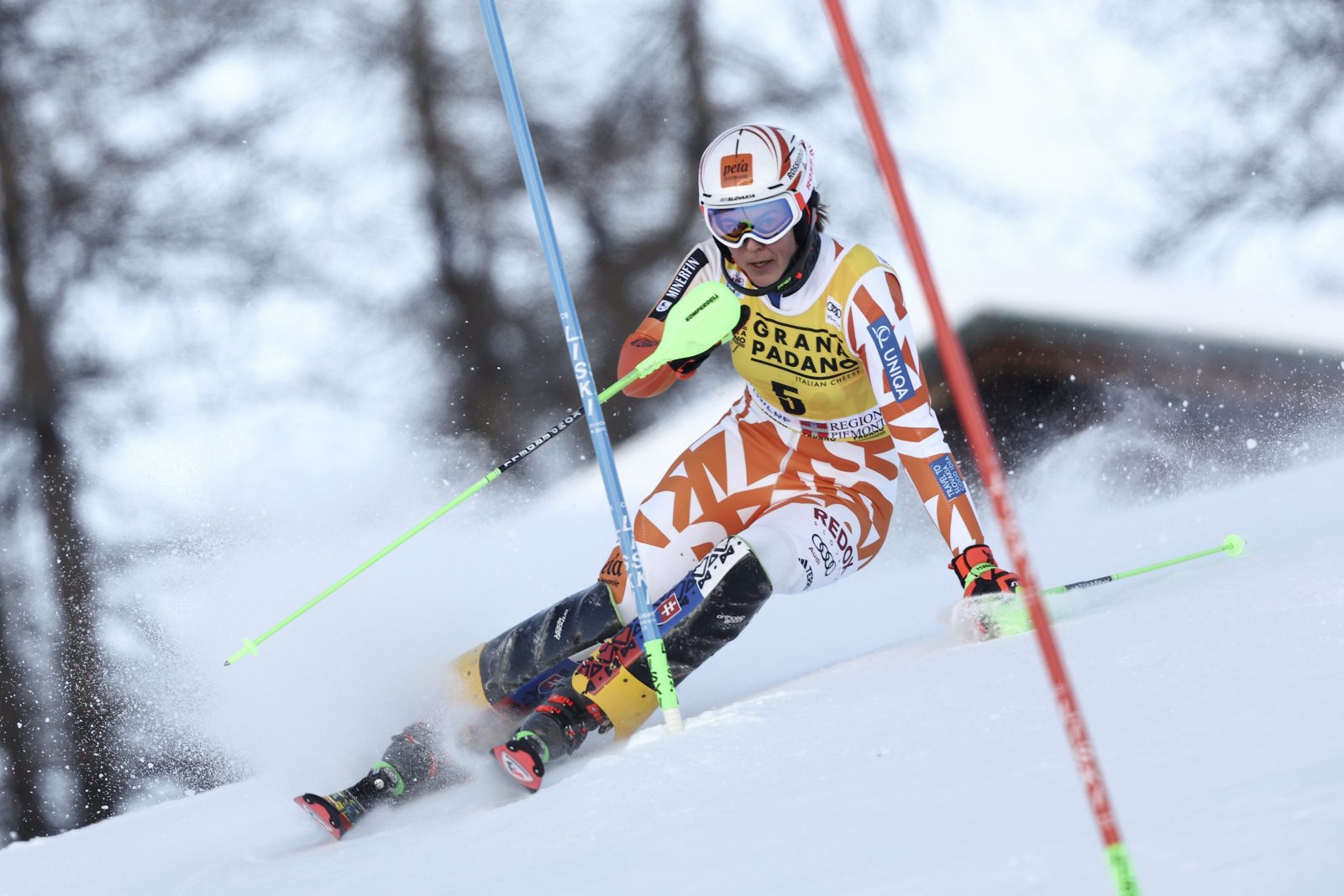 Sestriere 2022: Vlhová skončila v slalome tretia, vyhrala Holdenerová