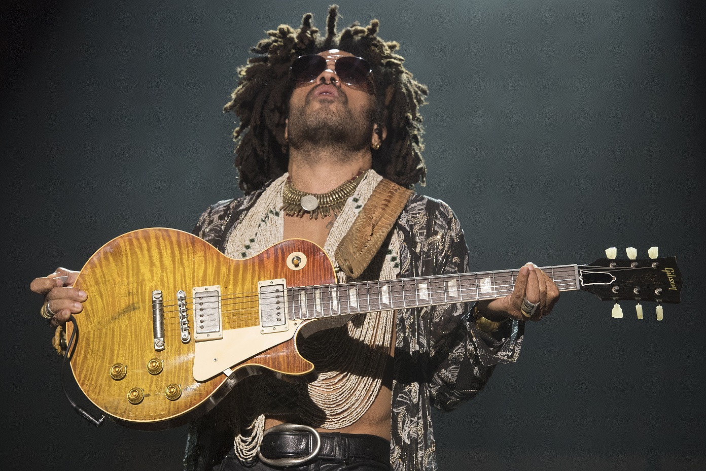 Lenny Kravitz predstavil špecálneho hudobného hosťa svojho „Here to Love“ Tour 2020