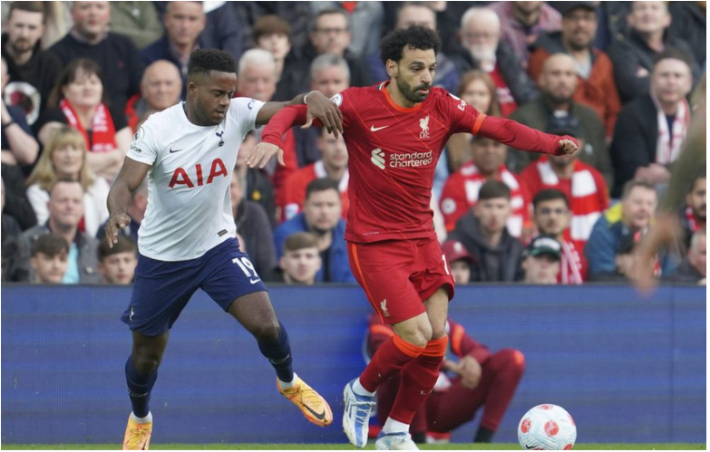 Liverpool remizoval s Tottenhamom a skomplikoval si boj o titul