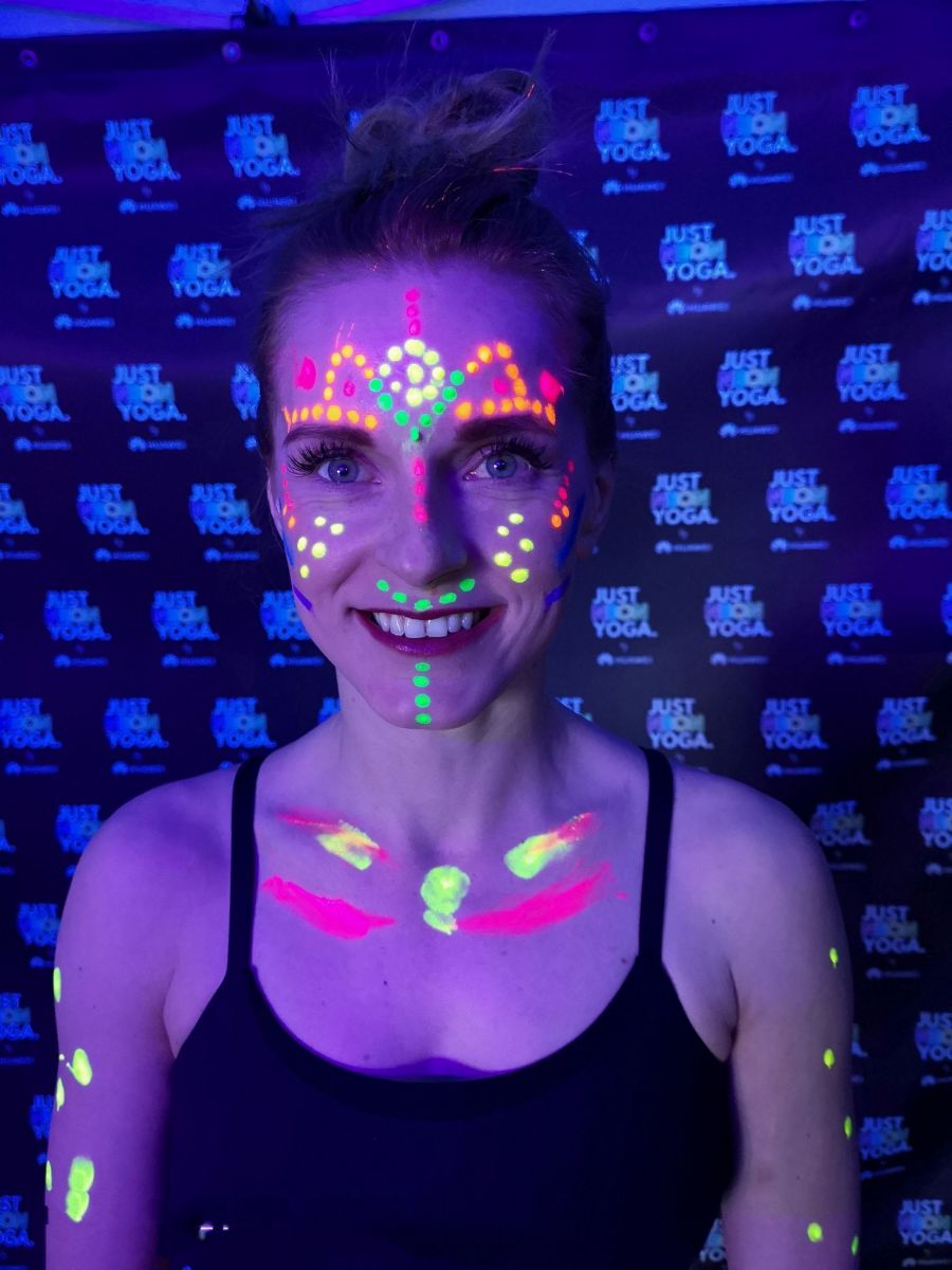 Foto: Pozrite si najlepšie neónové stylingy z JUST NEON JOGA by Huawei