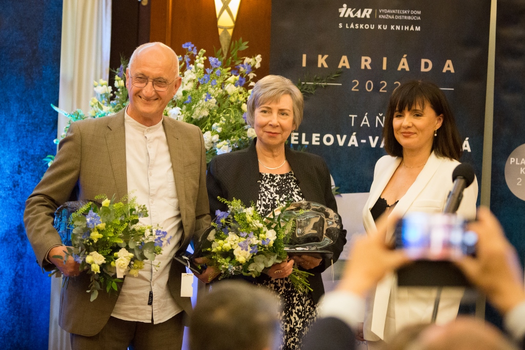 Ocenili najpredávanejších slovenských spisovateľov. Ikariáda 2022