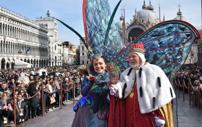 Začal sa tradičný Benátsky karneval