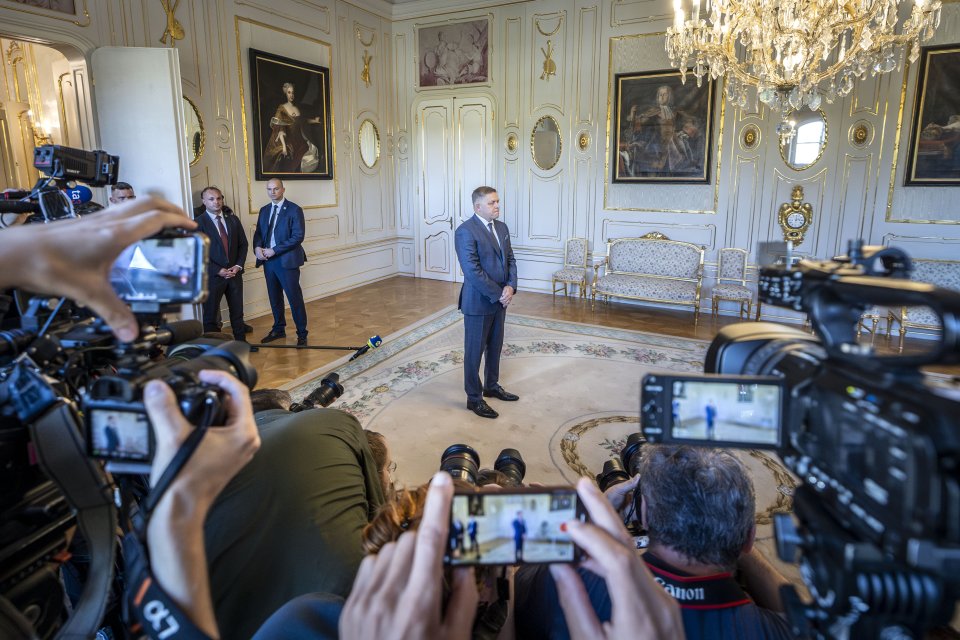 Robert Fico očakáva, že prezidentka „skomplikuje“ zostavovanie vlády Smeru, Hlasu a SNS