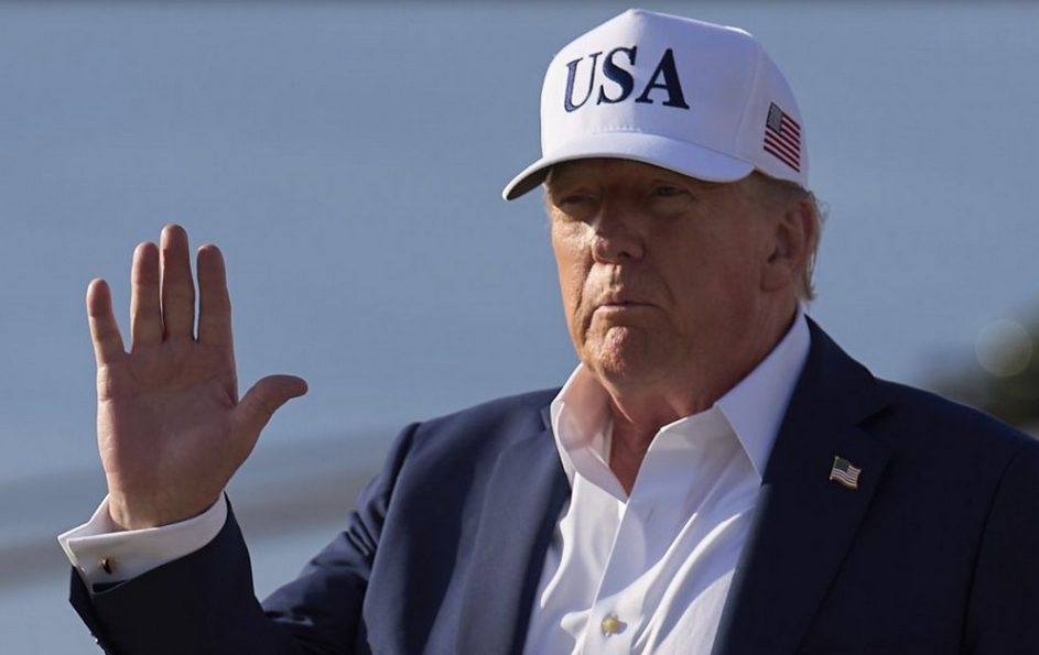 D. Trump oznámil voči Európskej únii clá na úrovni 30 %