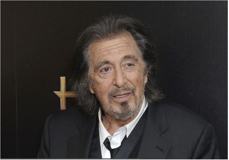 Herec Al Pacino ako 83-ročný čaká dieťa so svojou 29-ročnou priateľkou