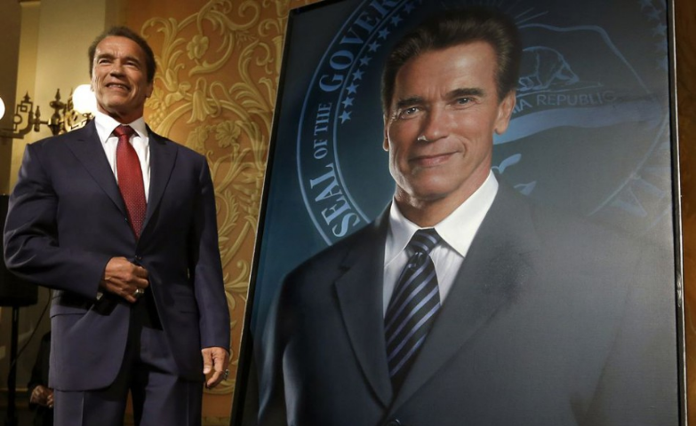 Arnold Schwarzenegger prirovnal dav útočiaci na Kapitol k nacistom