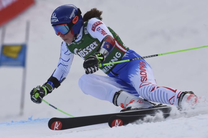 Petra Vlhová získala v Soldeu tretie miesto v obrovskom slalome vyhrala Shiffrinová