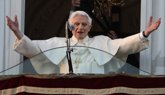 Pápež Benedikt XVI. počas svojho posledného verejného aktu.