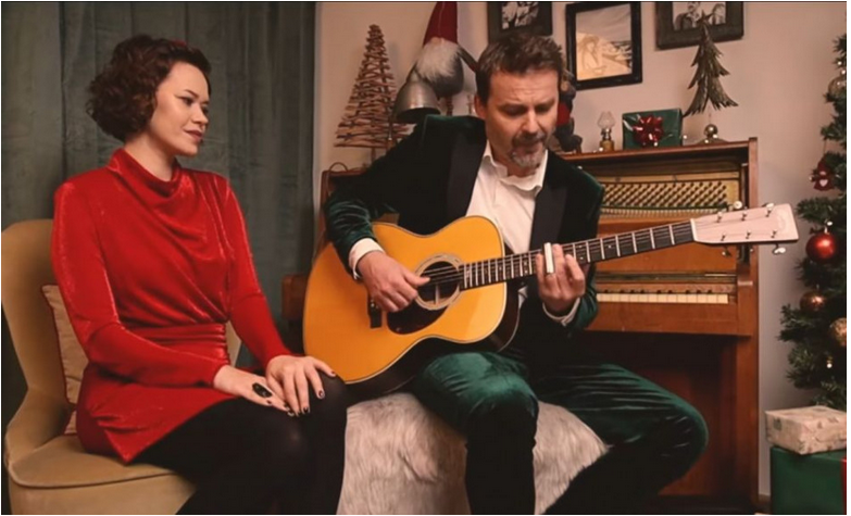 Video: Skupina Peter Bič Project praje krásne Vianoce singlom Tichá Noc