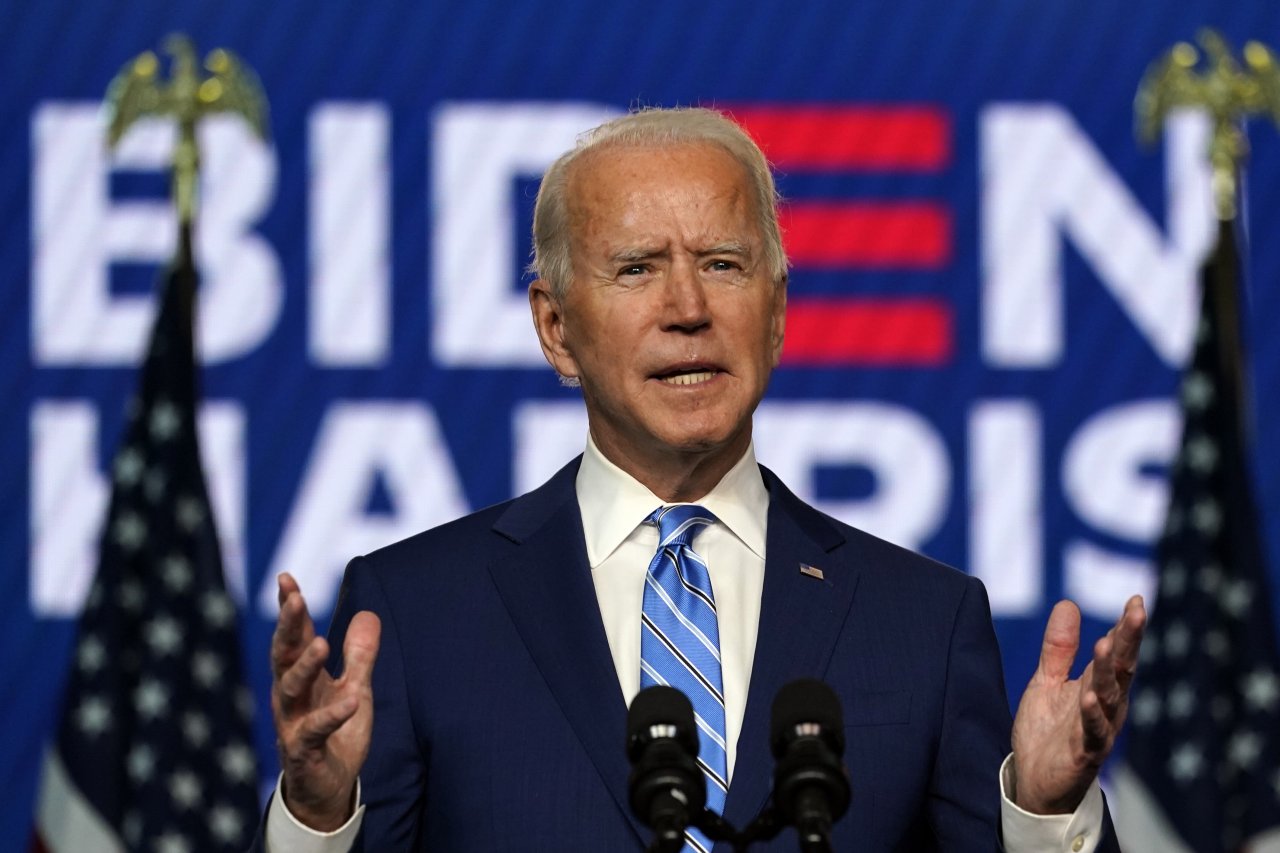 Joe Biden smeruje k víťazstvu, čaká sa na výsledky v Pensylvánii či Georgii, Trump všetko spochybňuje