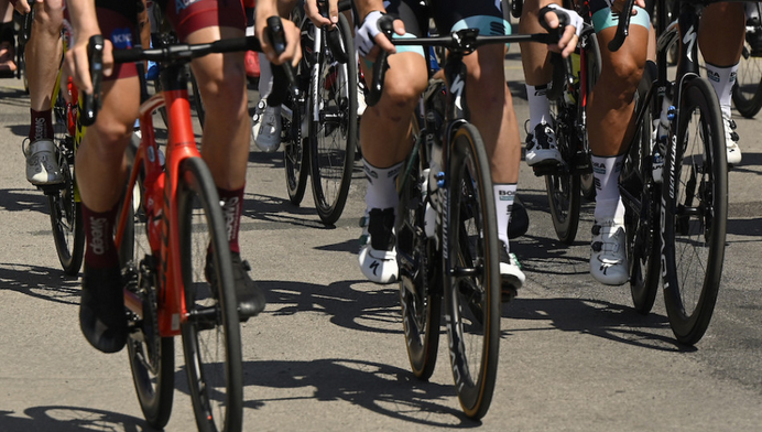Tímu Visma Lease a Bike ukradli niekoľko bicyklov