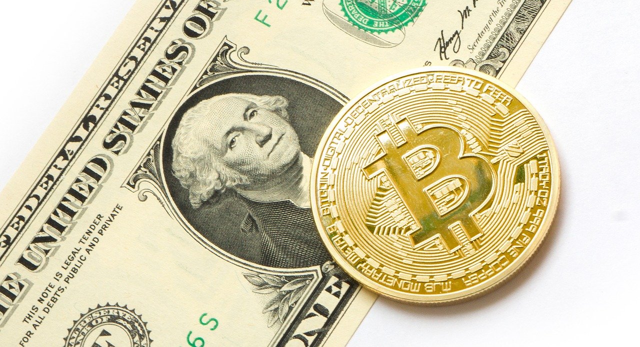 Kryptomeny sa výrazne posilňujú, bitcoin sa dostal nad 35-tisíc dolárov