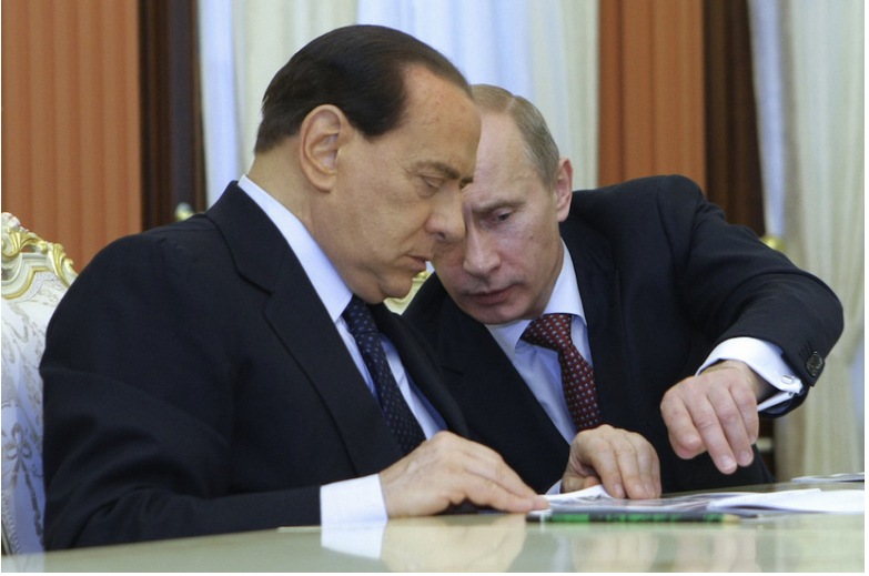 Berlusconi sa pochválil, že je opäť v kontakte s Putinom