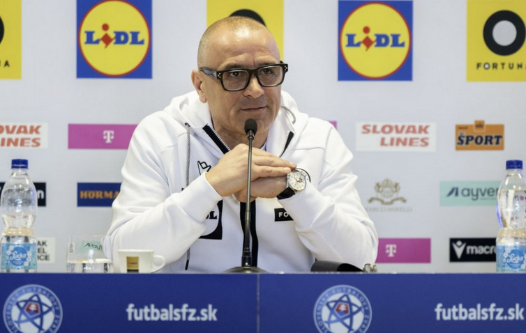 Nominácia slovenskej futbalovej reprezentácie: Calzona premiérovo povolal Prekopa, Hájovského a Fialu