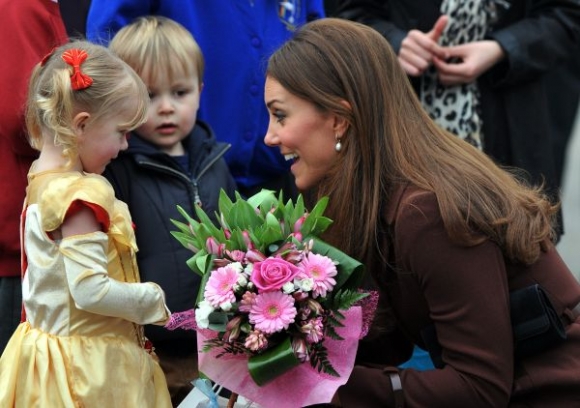 Vojvodkyňa Catherine a v britskom Grimsby preriekla o pohlaví dieťaťa.