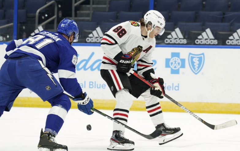 Tampa s Černákom zdolala Chicago 5:2, Colorado rozstrieľalo St. Louis