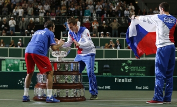 Českí tenisti získali prvýkrát v histórii Davisov pohár