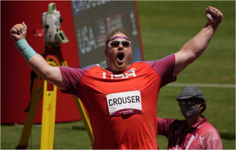 Crouser získal zlato a vytvoril olympijský rekord v hode guľou