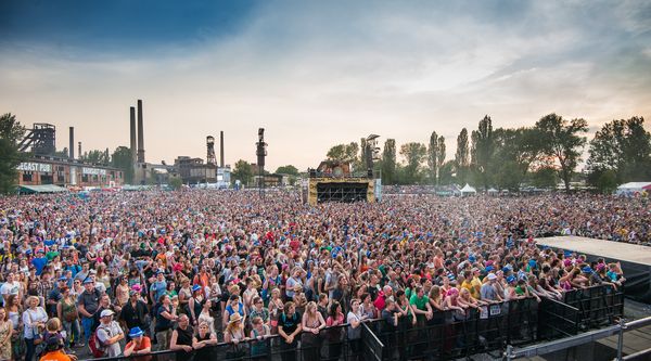 Prvé mená Colours of Ostrava 2015: legendy jamajského reggae Sly & Robbie sa spoja s nórskym trumpetistom Nilsom Petterom Molværom