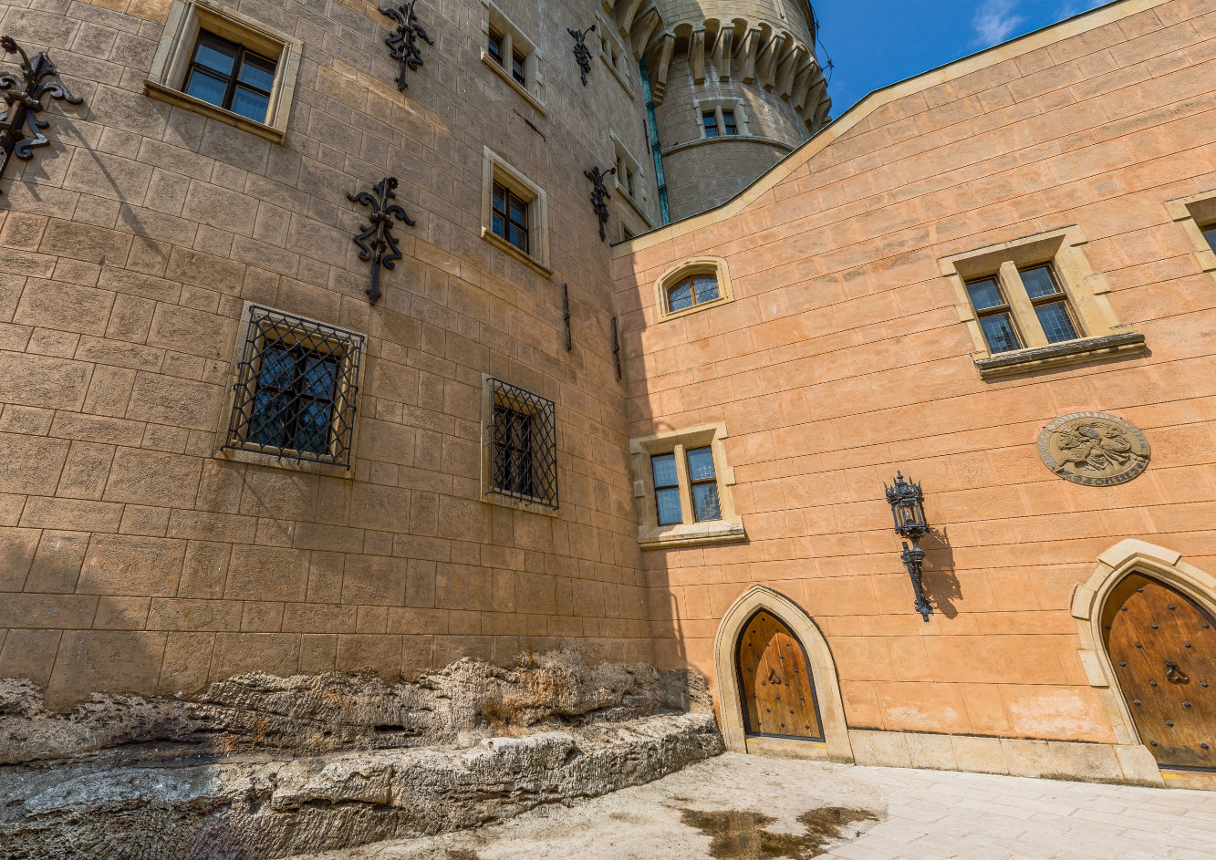 Staré dvere na Bojnickom zámku odkryli tajomstvo