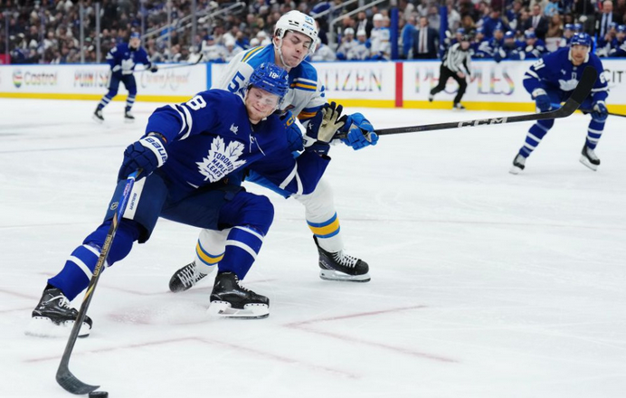 NHL: Dvorský strelil tretí gól, St. Louis však prehralo v Toronte 2:3 pp
