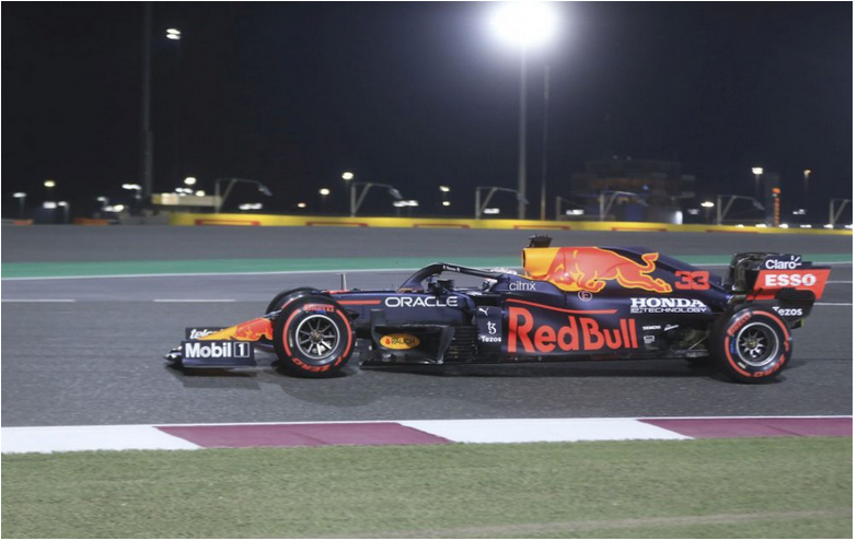 F1: V prvých testoch v Bahrajne bol najrýchlejší Verstappen
