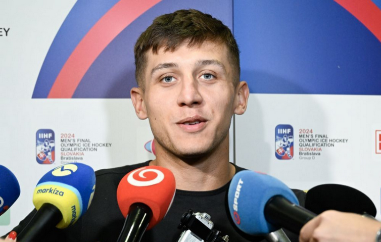 NHL: Fehérváry podpísal s Capitals zmluvu na 7 sezón, zarobí 42 miliónov