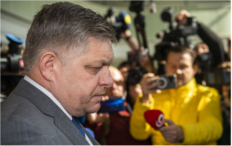 Video: Obvinený Robert Fico dnes na polícii odmietol vypovedať