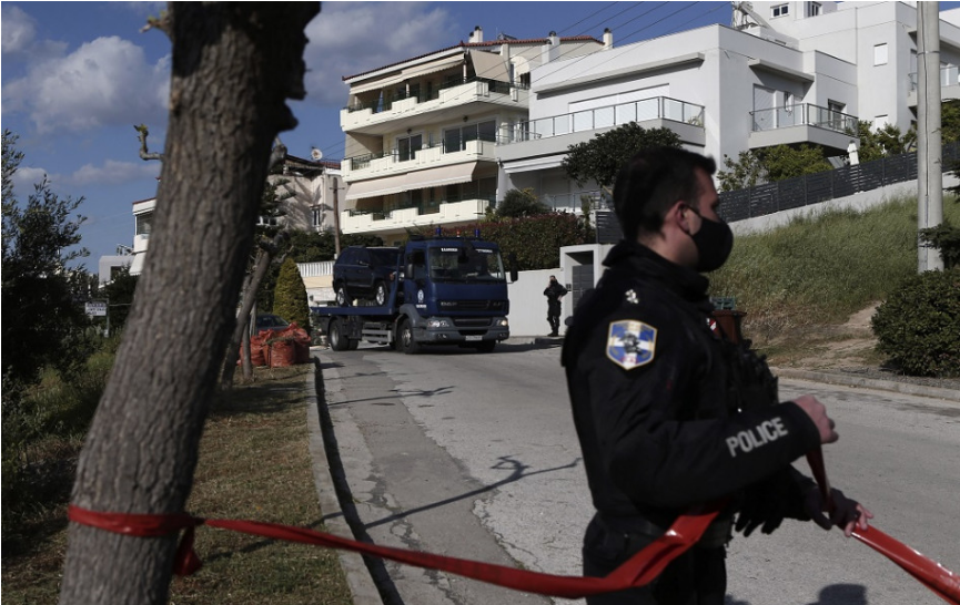 Grécko je po vražde novinára v šoku, Jourová žiada vyšetrovanie