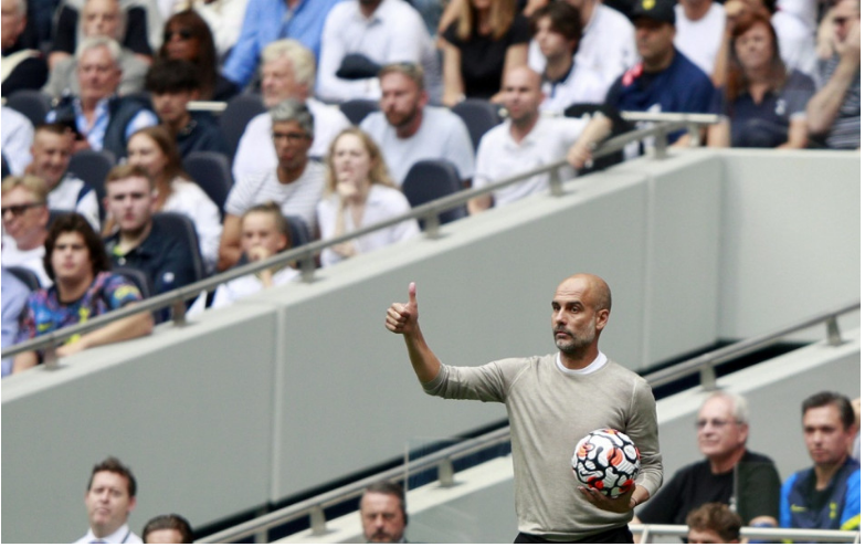 Perfektná sobota pre ManCity, Guardiola vytvoril klubový rekord