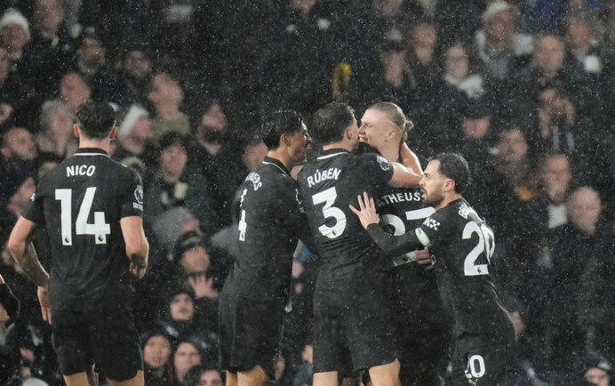 Haaland sa v PL dostal na métu 100 gólov najrýchlejšie v histórii