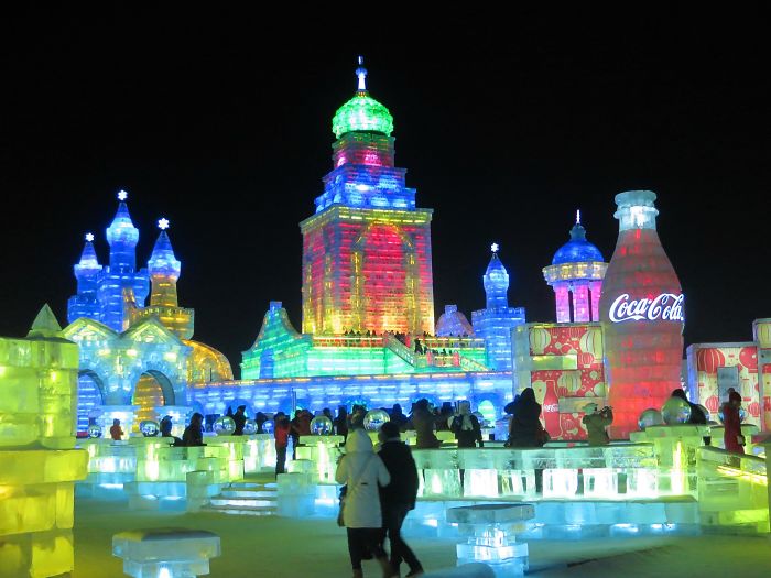 Úžasné fotografie z festivalu Harbin Snow and Ice Festival v Číne